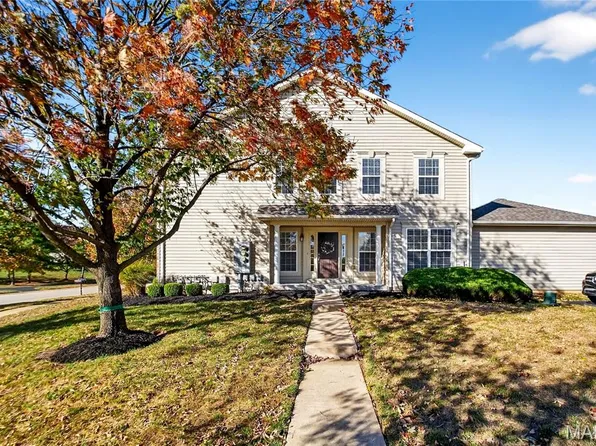 480 Coachgate Ct, Ballwin, MO 63021