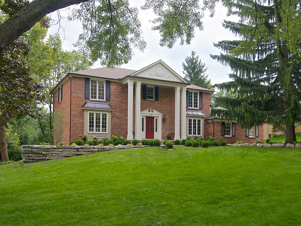 2nd image of 754 Brookwood Walke