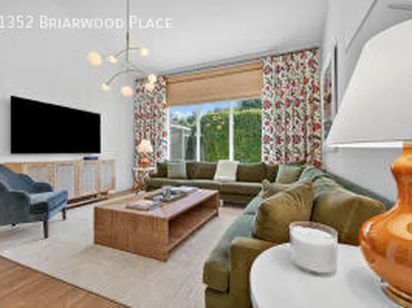11352 Briarwood Pl, North Palm Beach, FL 33408
