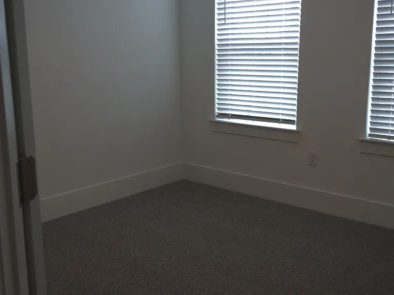 Third Floor Bedroom/Office 2