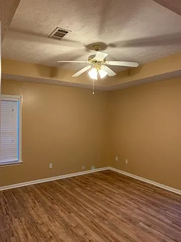 730 McNeece St — Photo 13