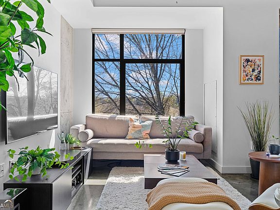 2nd image of 335 W Ponce De Leon Ave Unit 404