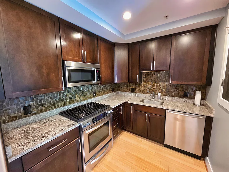 3404 13th St NW #201 — Photo 12