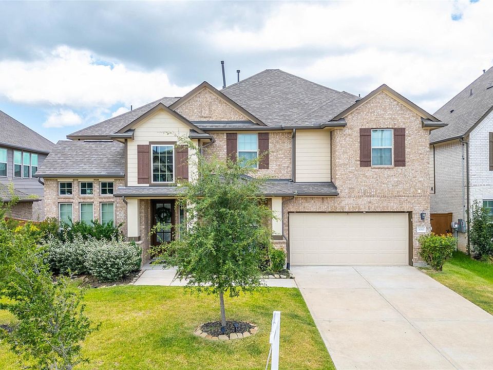 1st image of 3010 Flora Manor Dr