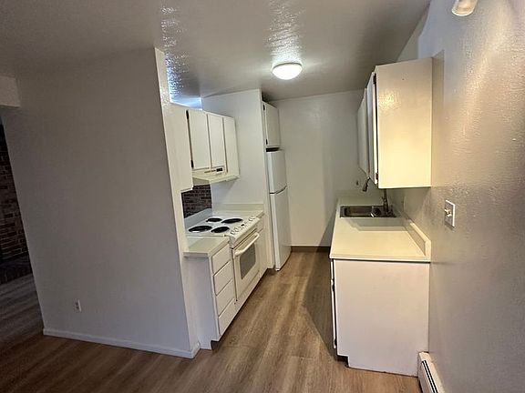 4th image of 1260 Kalmia Ave APT 13