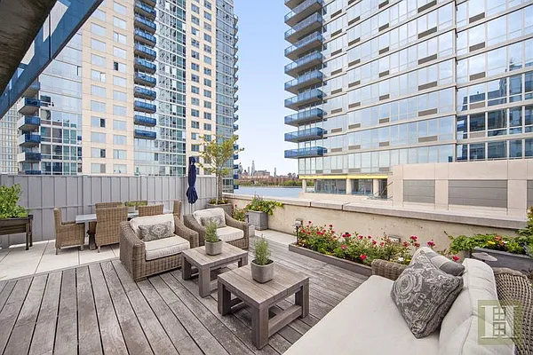 Sold by Halstead Real Estate | media 11