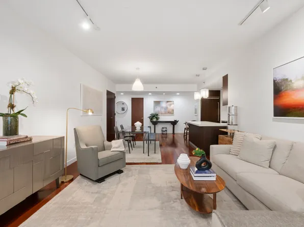 50 West 15th Street 2D image 3 of 14