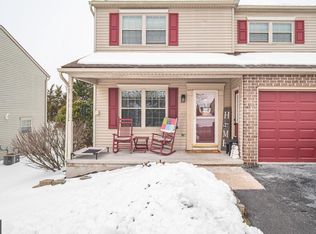 3133 Long Meadow Dr, Dover, PA 17315