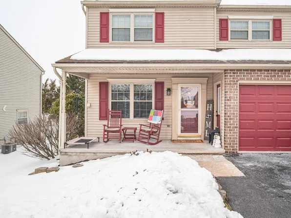 3133 Long Meadow Dr, Dover, PA 17315