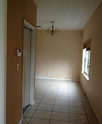 5th image of 2930 NW 33rd Way