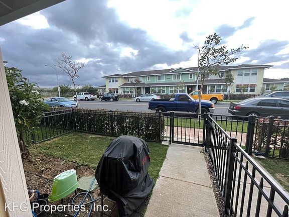 3rd image of 642 Kakala St APT 1308