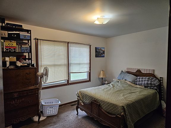 5th image of 1309 & 1401 Bishop Dr #1401