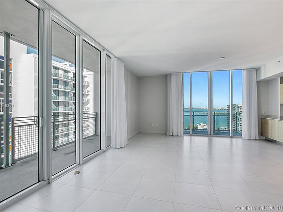 3rd image of 350 NE 24th St Penthouse 3