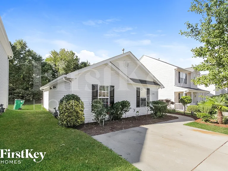 5716 Henderson Oaks Dr — Photo 2