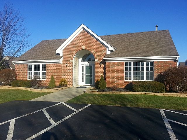 1st image of 896 Shelbourne Pl