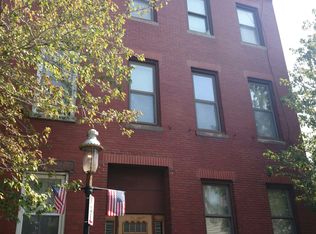 27 Essex St, Charlestown, MA 02129
