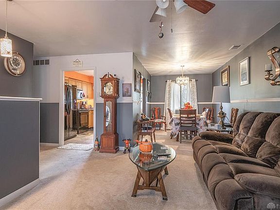 5th image of 708 Golden Arrow Ct