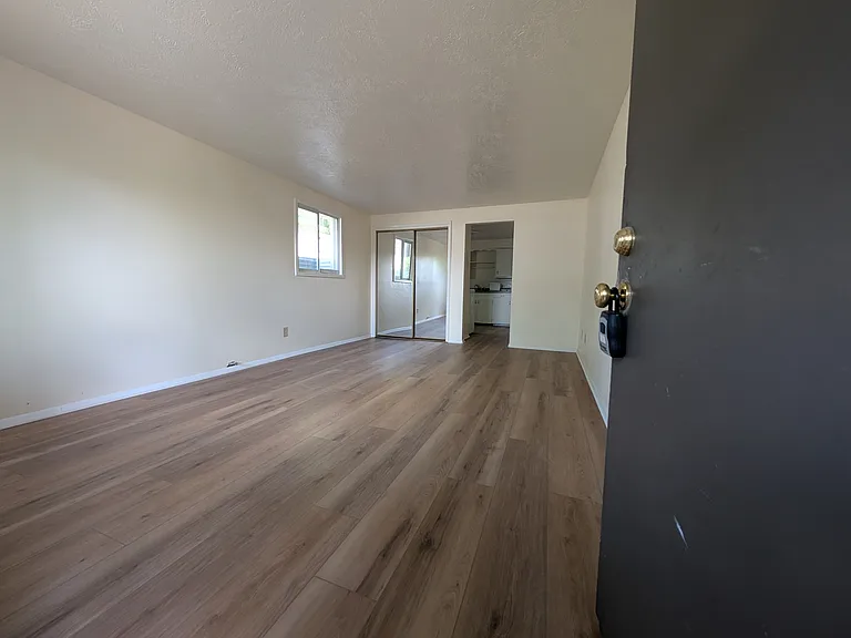 511 S Coeur D Alene St #1 — Photo 3