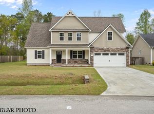 803 Tupelo Tree Drive, Hubert, NC 28539