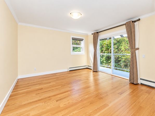 4 bedroom rental in West Vancouver — photo 14