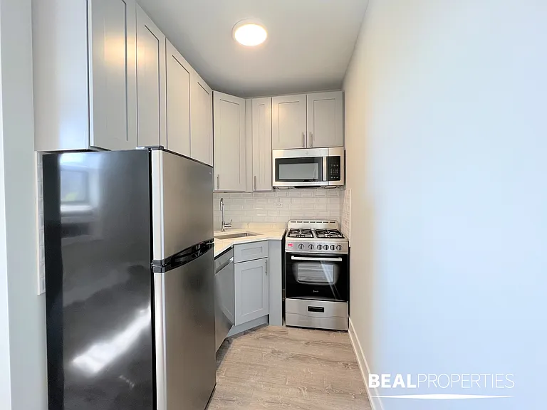 505 West Belmont Ave — Photo 21