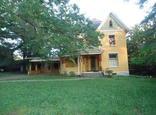 303 W Columbia St, Somerset, KY 42501