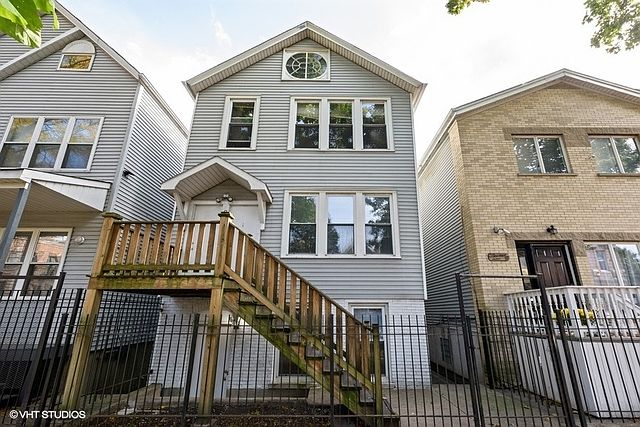 1st image of 2443 N Greenview Ave #G