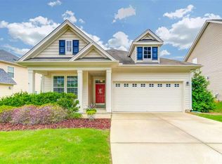 1320 Dairy Glen Dr, Fuquay Varina, NC 27526