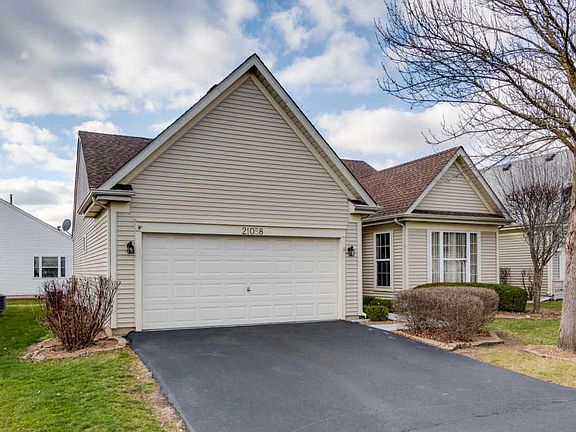 3rd image of 21058 W Aspen Ln