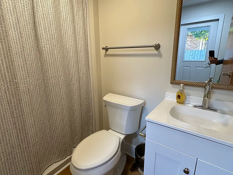 2320 Heron St #C — Photo 9