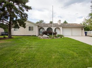 1967 E 10980 S, Sandy, UT 84092