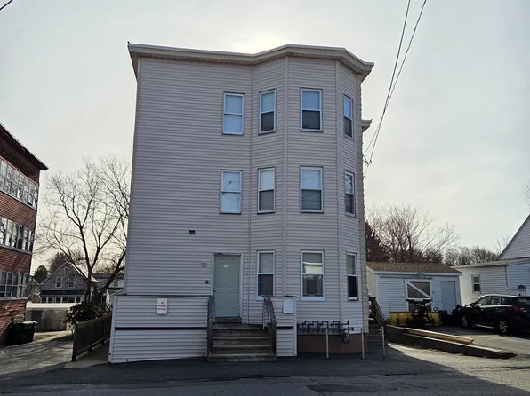 333 Oak Hill Rd, Fitchburg, MA