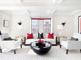 25 E 77th St, New York, NY