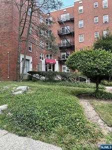 2350 Linwood Avenue #5 E, Fort Lee, NJ, 07024