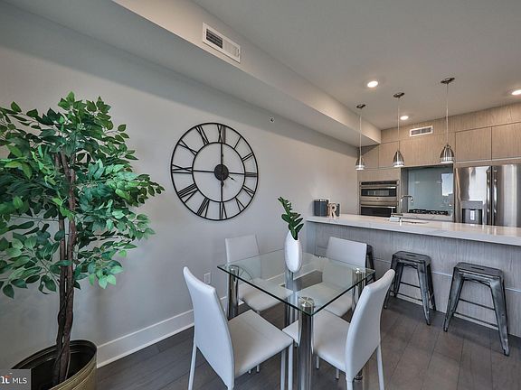 5th image of 1401 Frankford Ave #312