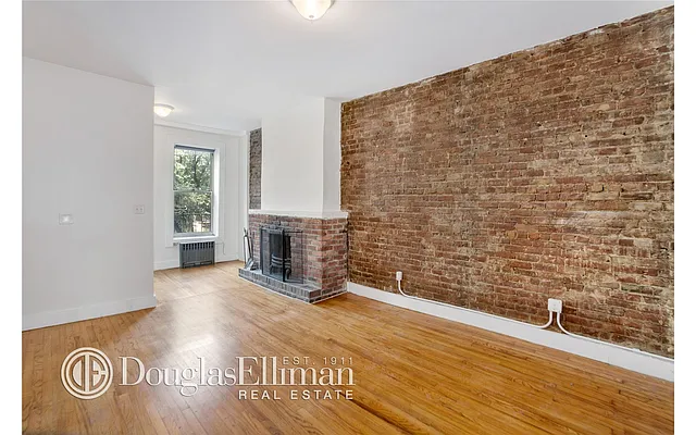 Rented by Douglas Elliman | media 7