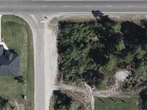 3723 23rd ST SW, LEHIGH ACRES, FL 33976