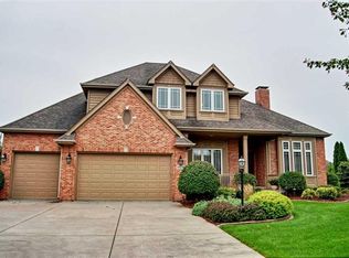 1824 Somerset Dr, Munster, IN