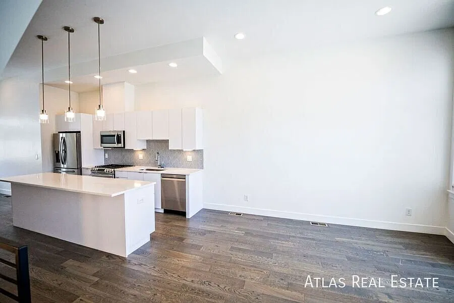 2 Bed 2.5 Bath Condo in the Heart of LoHi Near Downtown Denver! 2 Private Rooftop Decks, 1-Car At... — Photo 3