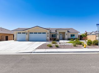 1125 Marbella Dr, Ridgecrest, CA 93555