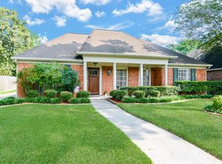 5411 Enchanted Mist Dr, Humble, TX 77346
