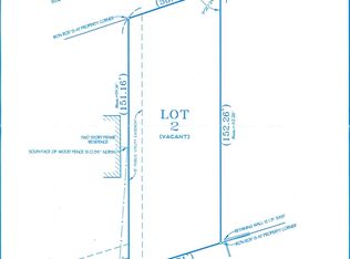 2 Elizabeth Ave, Warrenville, IL 60555