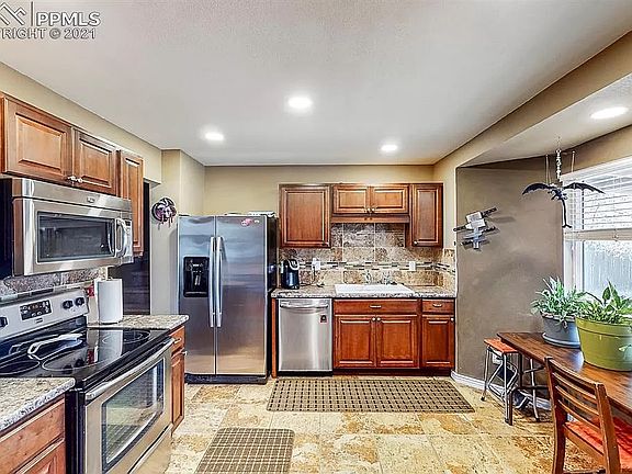 4th image of 4636 El Camino Dr