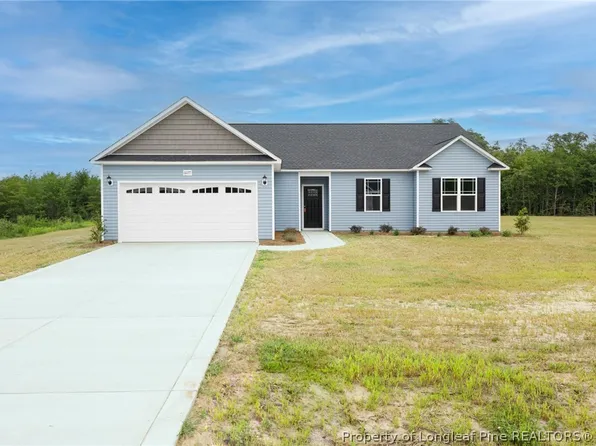 6077 Ari Ct, Fayetteville, NC 28312