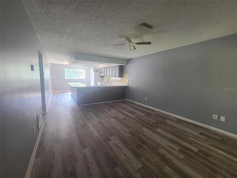 1316 Markham Ave #B — Photo 4