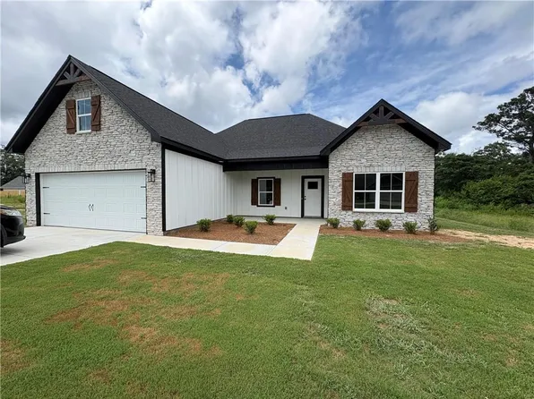 1398 Lee Road 219, Phenix City, AL 36870
