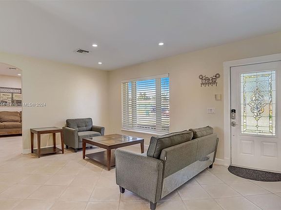 5th image of 9288 SW 183rd Ter