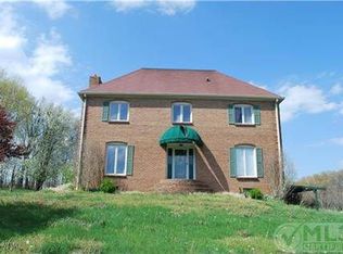 1095 Foggy Creek Ln, Cross Plains, TN 37049