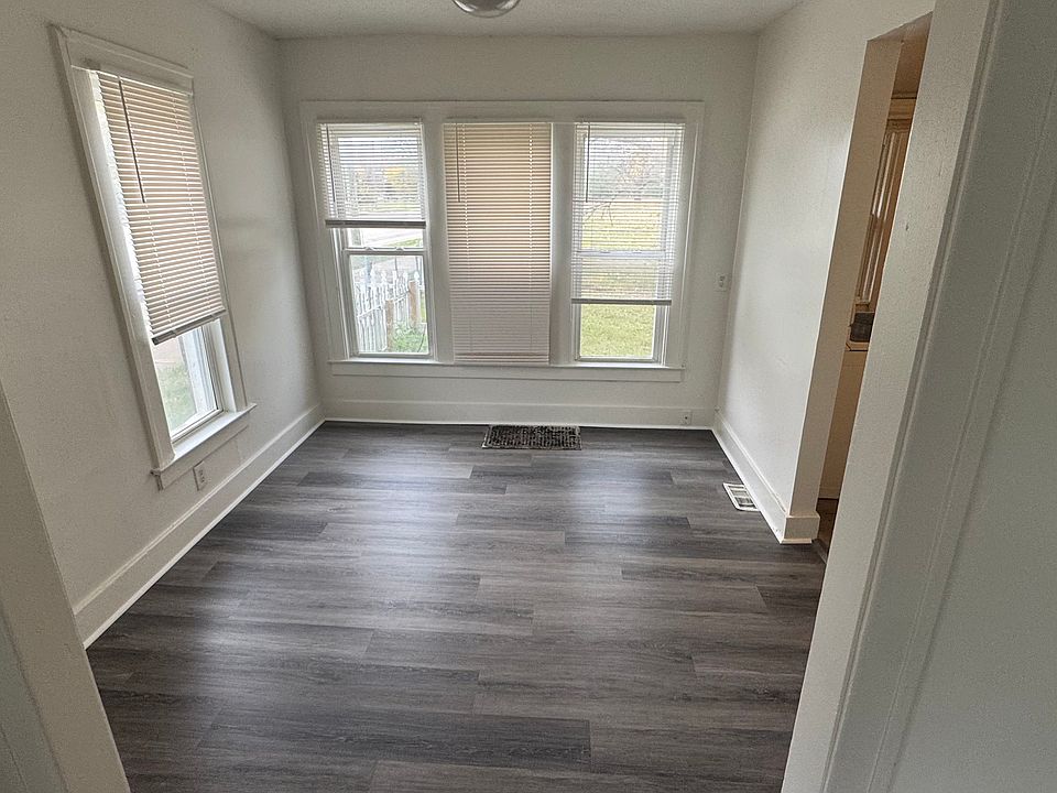 1 Maynard Ct, photo 2