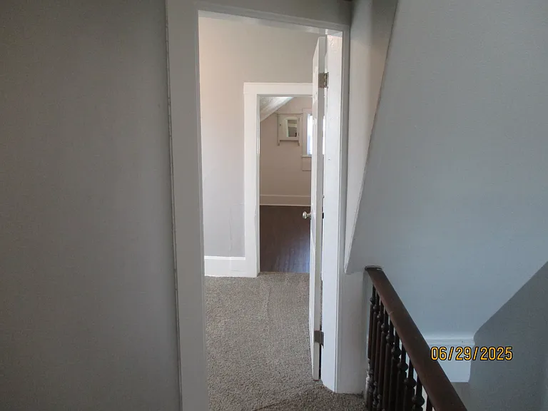 2515 Jackson St — Photo 17